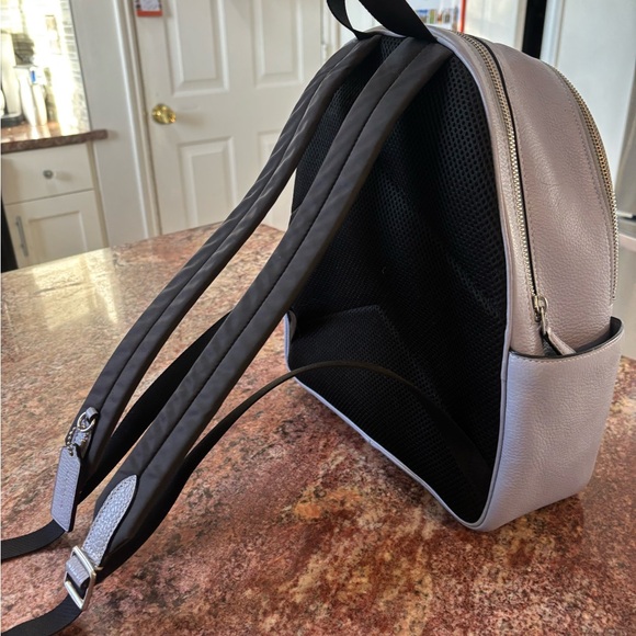 Coach Court Backpack. Front zip pocket, two side pockets, zip-top closure. - Picture 8 of 11